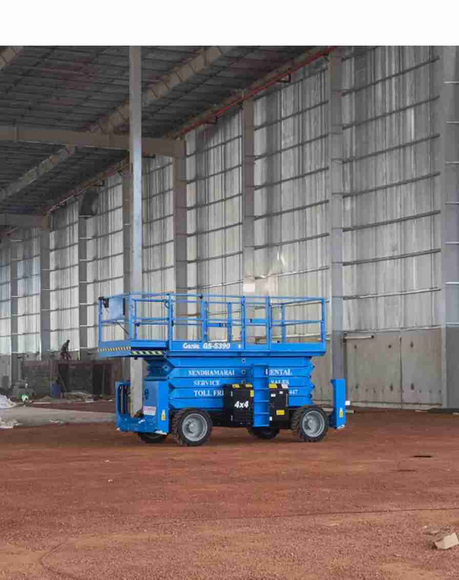 Scissor Lift Rental Machine